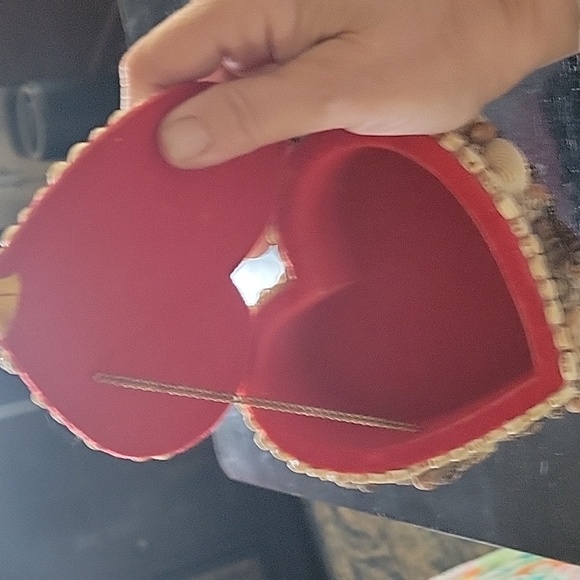 Vintage Seashell Box, SOUVENIR style.Handmade Exc.cond.! - Picture 2 of 5